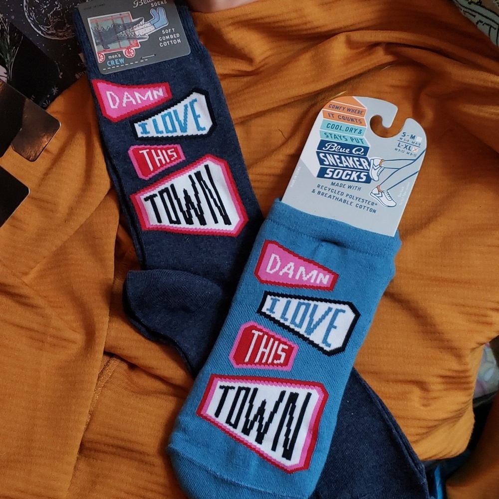 His & Hers Socks Damn I Love This Town Blue Q soft cotton 2 pair FUN Unisex NEW